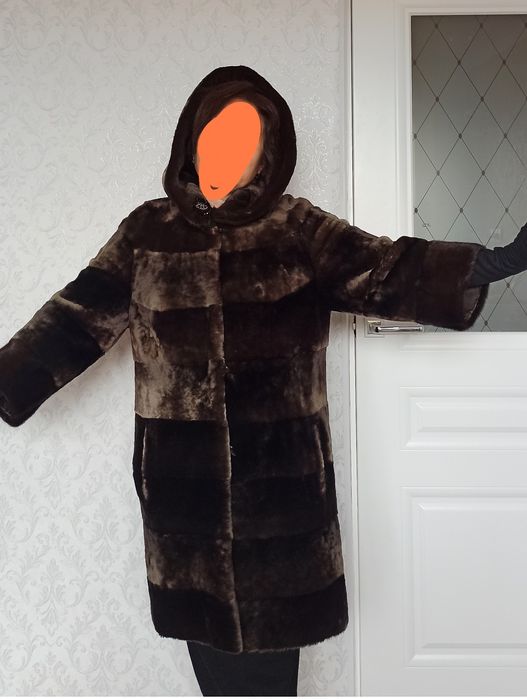 Шуба из натурального мутона