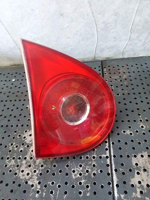 Stop tripla lampa haion vw golf 5 1k 1k6945093g 89031705