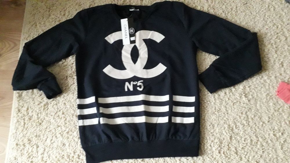 Нова трикотажна блуза 6 бр