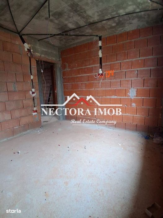 NECTORA IMOB-Casa 4 camere,2 bai,Zona Paleu,Toate Utilitatile, 572 mp