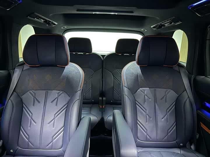 Zeekr 9X Obsidian Black Edition 70kWh Full