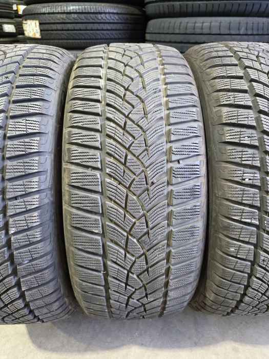 225/45/19 GOODYEAR 4бр