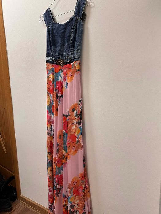 Rochie damă trandafiri
