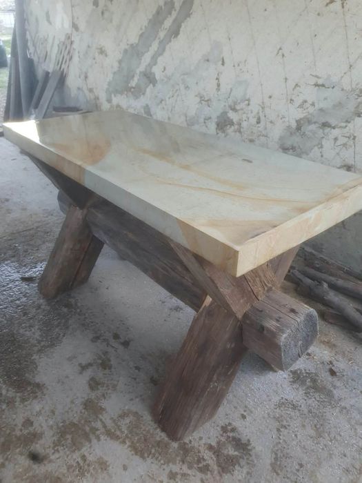 Masă piatră naturală
