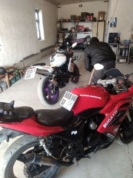 Kavasaki Bugati 250+cuba srochniy sotiladi na xadu