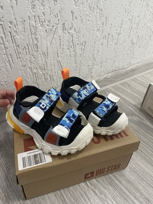 Детски сандали