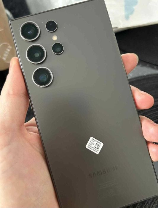 Vand Samsung S24 Ultra 5G 12GB, cu garantie, NOU, doar in Bucuresti