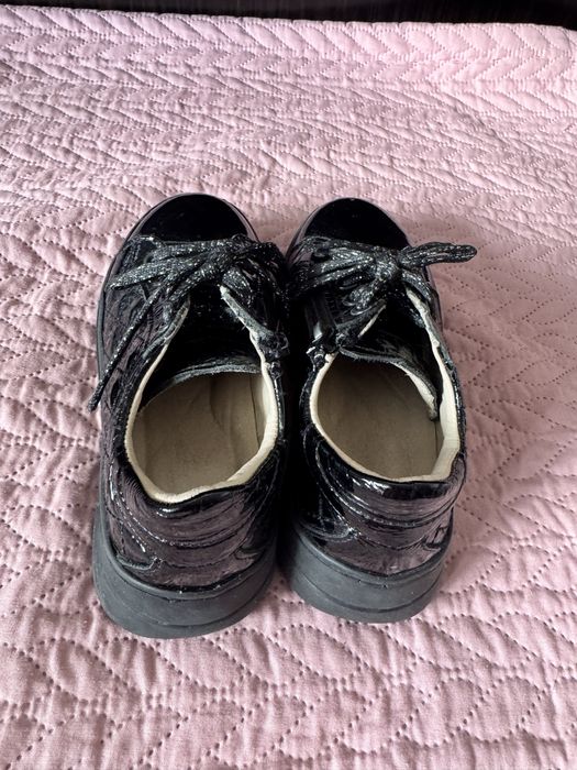 Кеды в школу для девочек