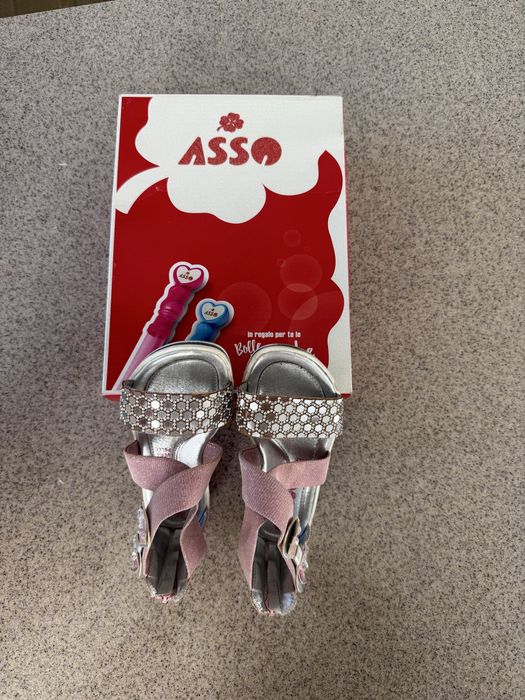 Босоножки девечковые  детские