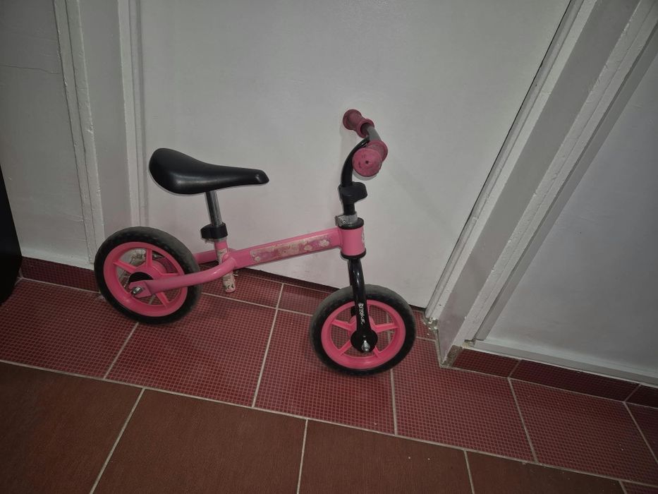 Bicicleta  roz copii