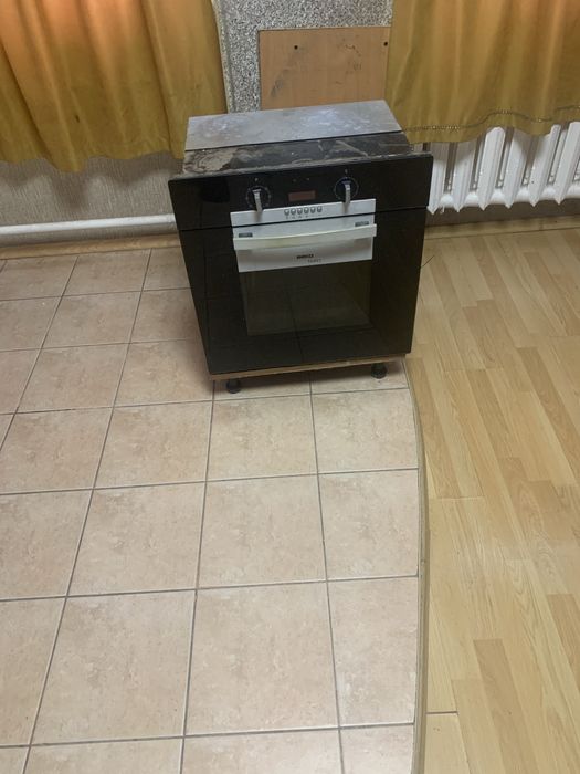 Встраиваемый духовой шкаф ВЕКО Lumina