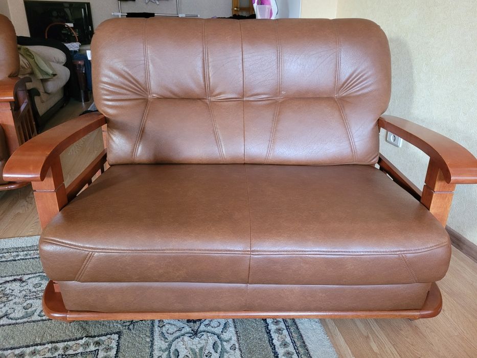 Диван 3+2+1  из дерева