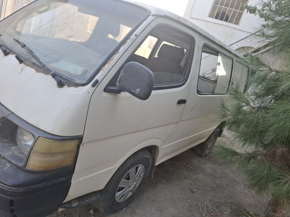 Тайота хайс сотилади. ЗАПЧАСТГА