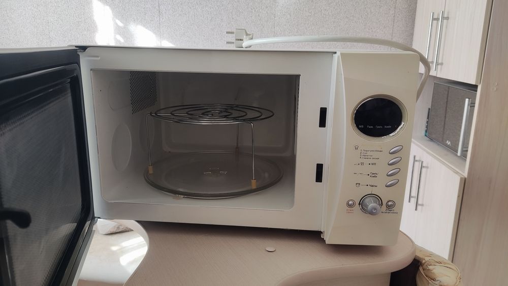 Микроволновая печь daewoo electronics KQG-6C6R