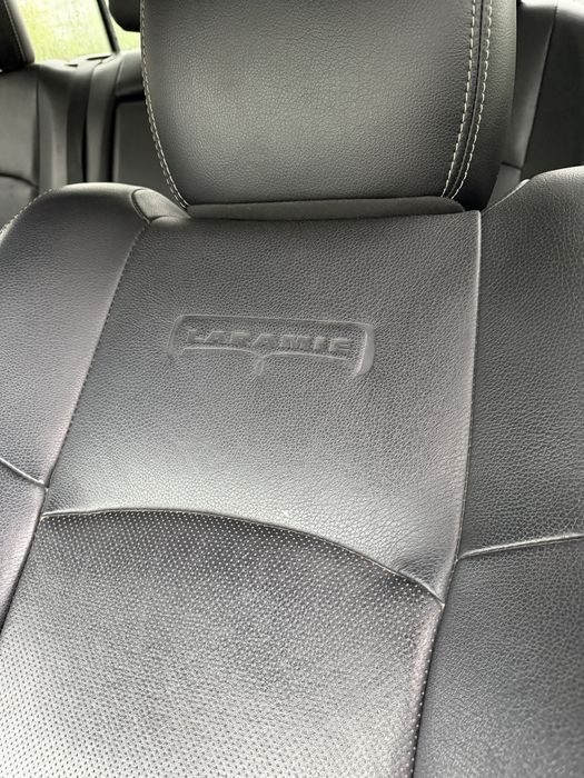 Dodge RAM 1500 LARAMIE на части