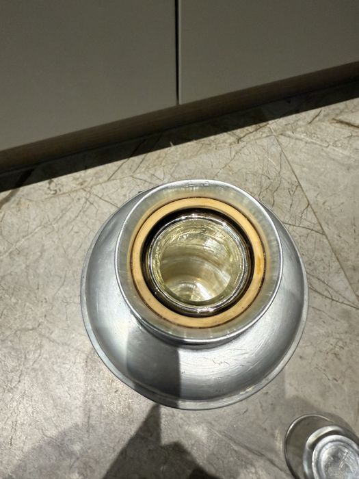 Стар ,китайски термус,цена 7 лв.