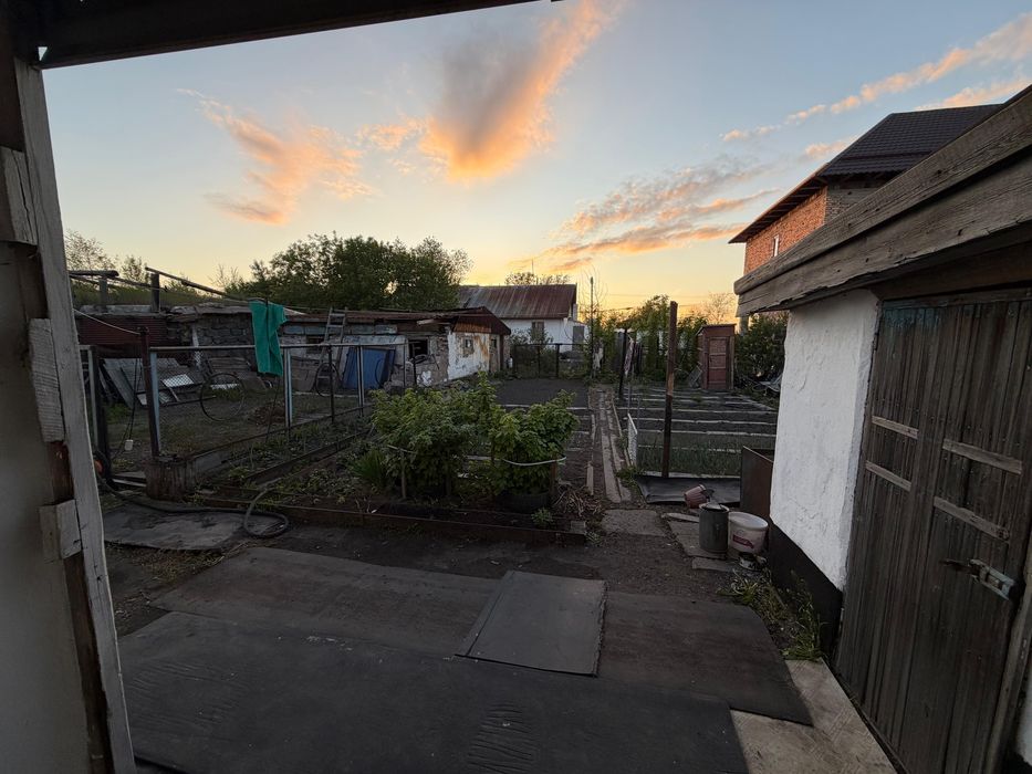 Продам дом в поселке Новодолинка