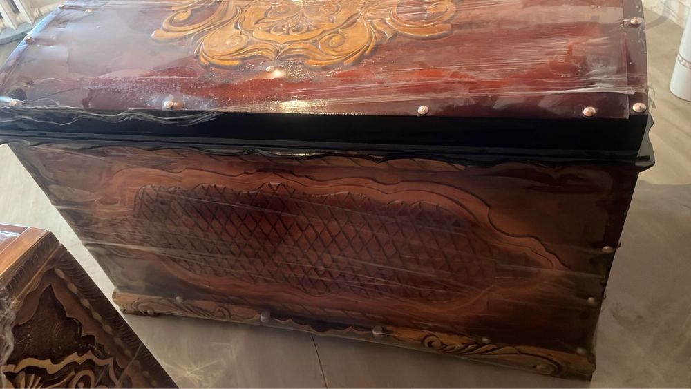 Сундук продается ручная работа