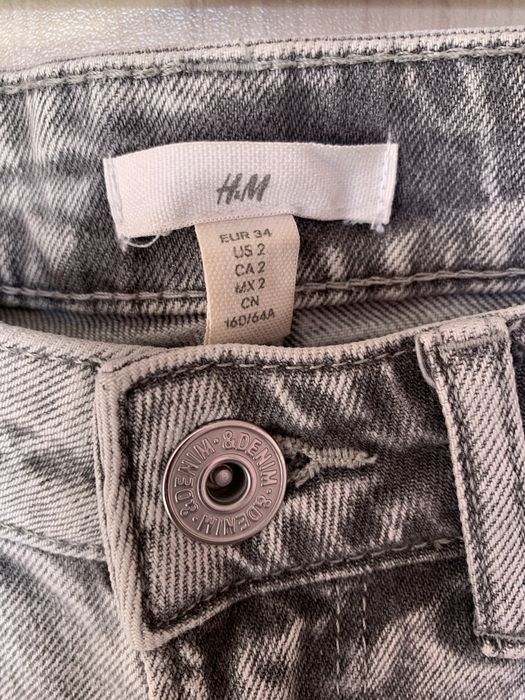 Сиви прави дънки H&M