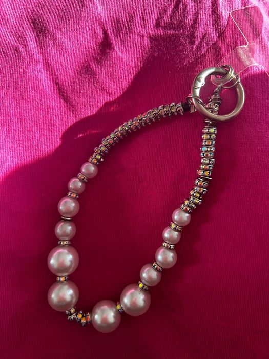 Браслет брелок  для чехла на телефон