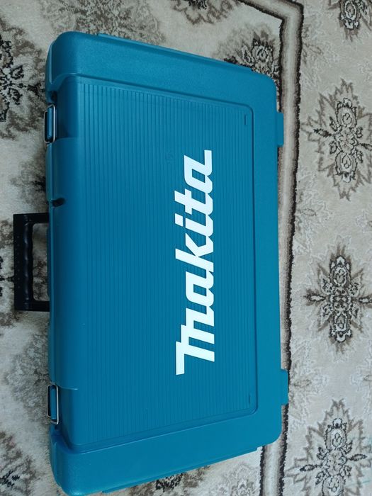 Продам перфоратор новый