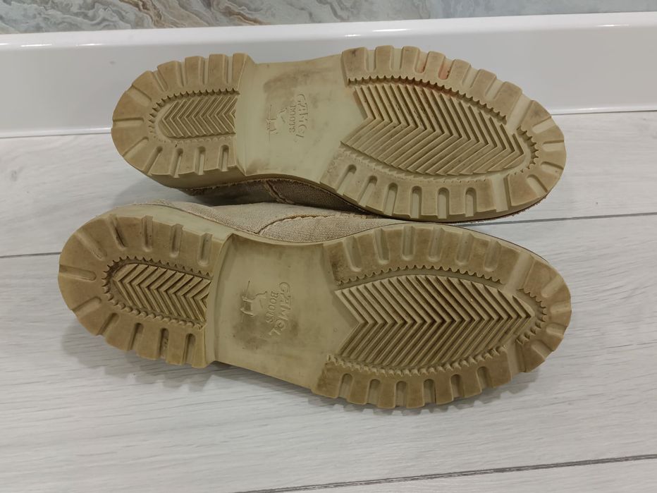 Продам обувь CAMEL BOOTS