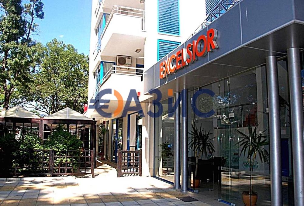 Продава се Едностаен апартамент в к.к. Слънчев бряг - 40 кв.м за 1300 €/кв.м - Снимка #9