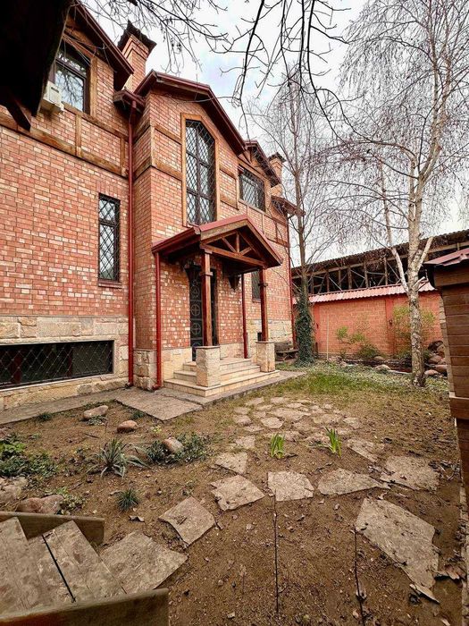 Дом 8 комнат на Карасу 6 Авайхон