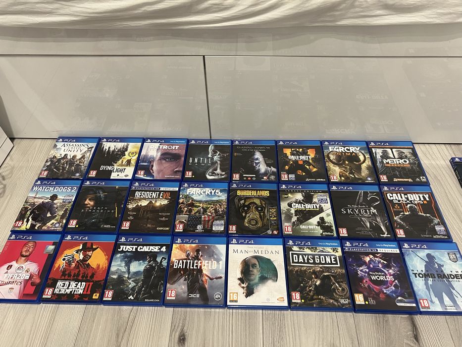 Lot  jocuri ps4 fara zgarieturi