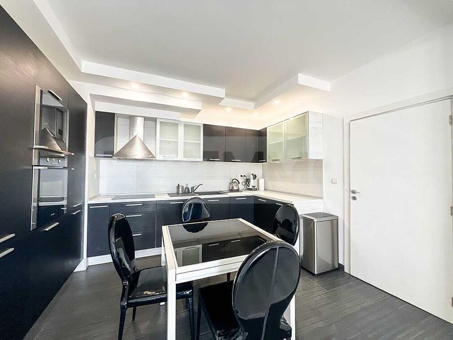 Продава се Двустаен апартамент в Варна, м-т Траката - 73 кв.м за 3083 €/кв.м - Снимка #2