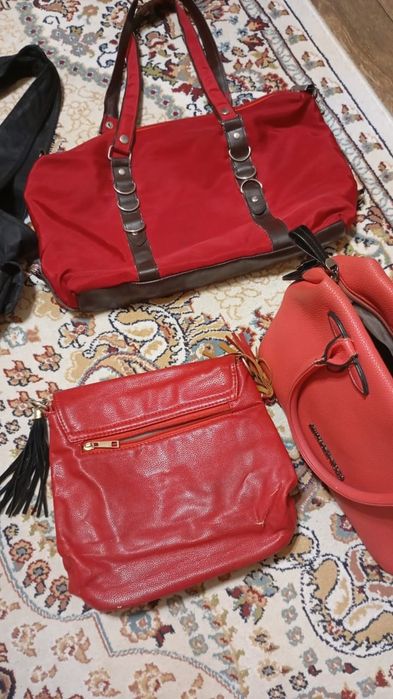 Сумки продам разные