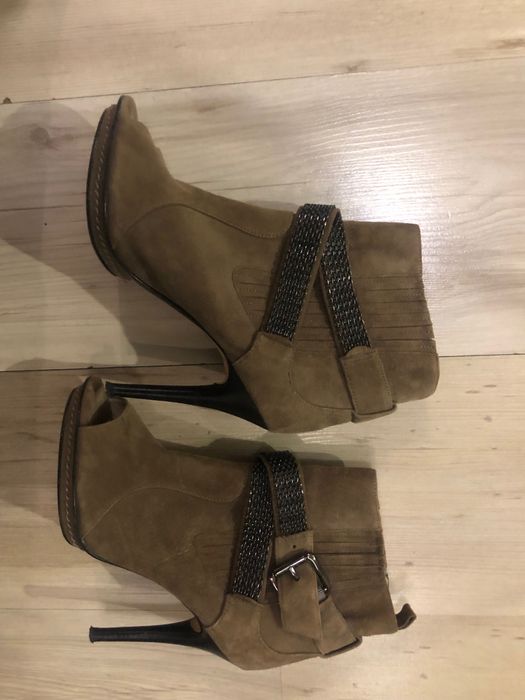 Обувки, кецове и сандали Guess, Armani, Michael Kors, Disel