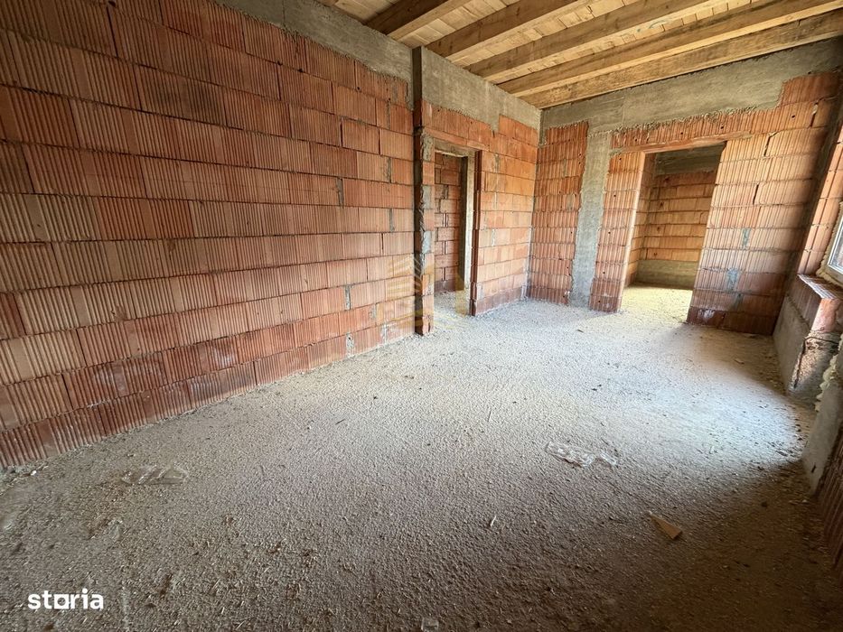 Duplex semifinisat de vanzare | Dambul Rotund | Certificat NZEB