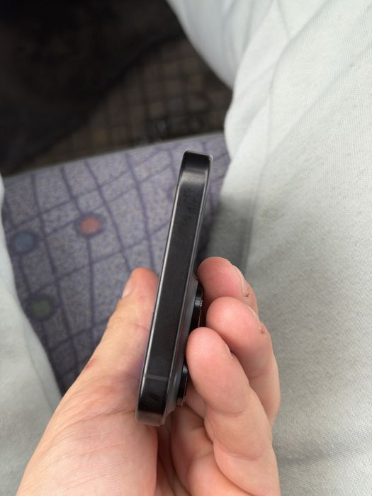 Iphone 16 pro max black titanium 256 gb baterie 100%