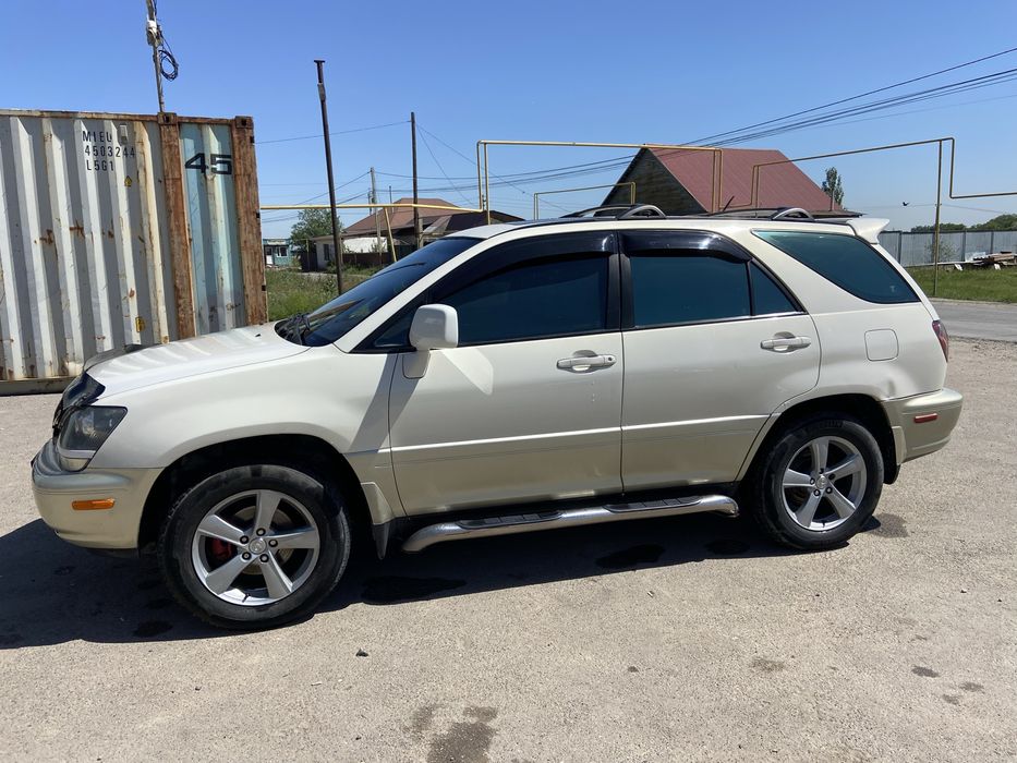 Lexus rx 300 в отлином состоянии