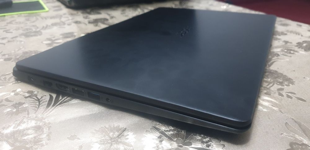 Notebook Acer Aspire Intel core i3