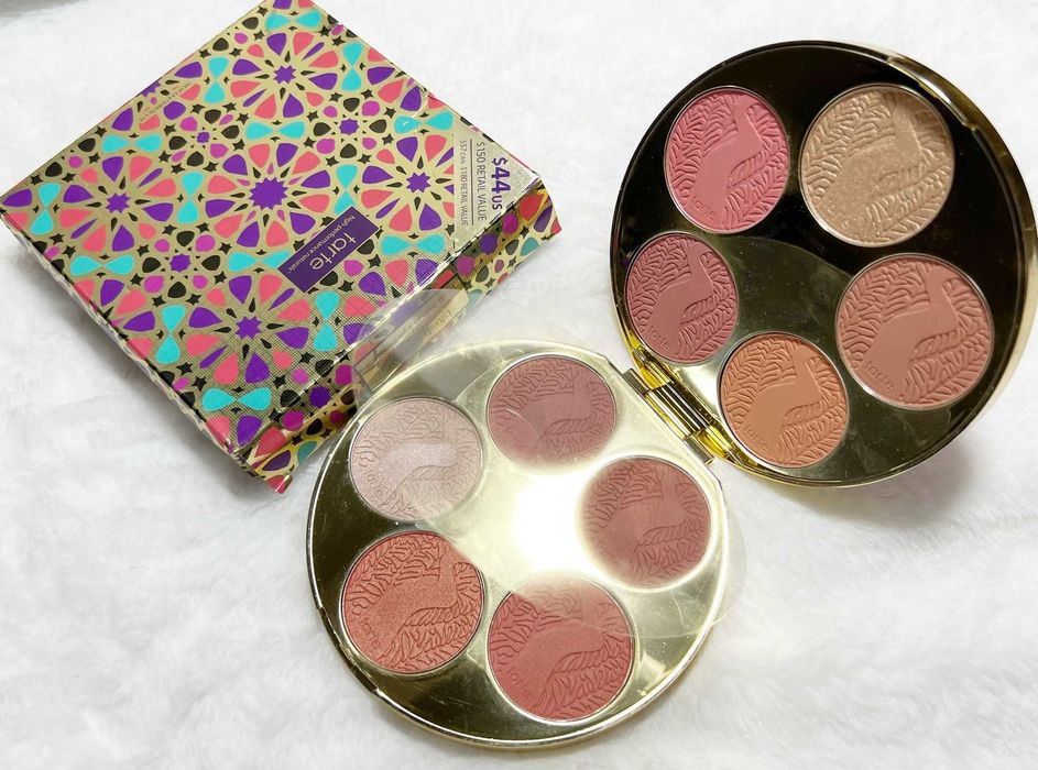 Палетка румян Tarte США оригинал почти новая румяна