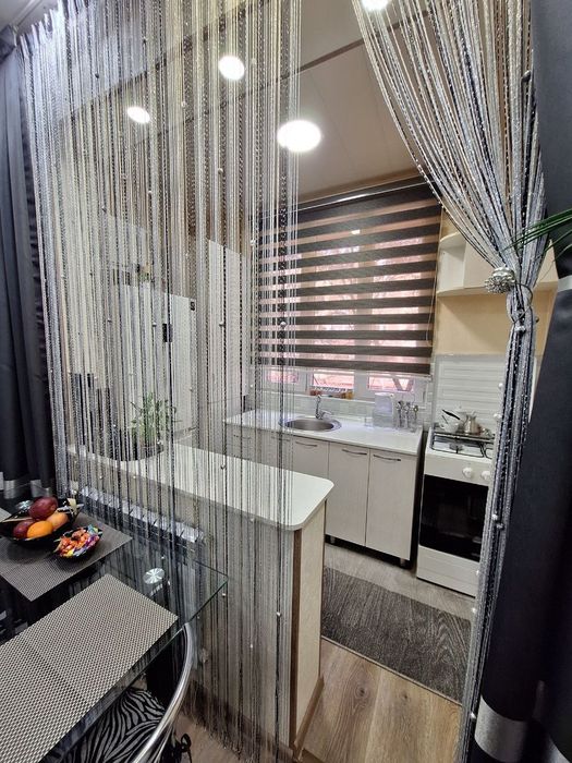 Продам чиланзар 6.  Трёх комнатная