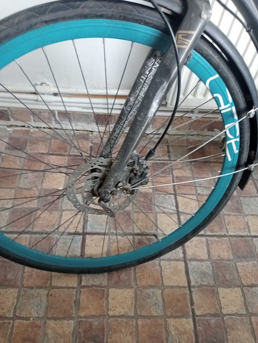 Vând 2 biciclete