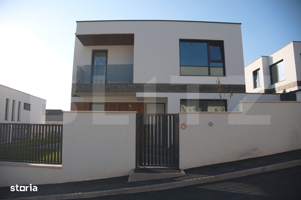 Vila Smart Home,tamplarie casa pasiva,jaluzele ascunse, semineu, sauna