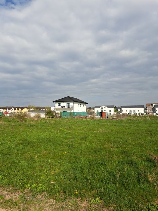 Vand teren de constructii cartier arhitectilor