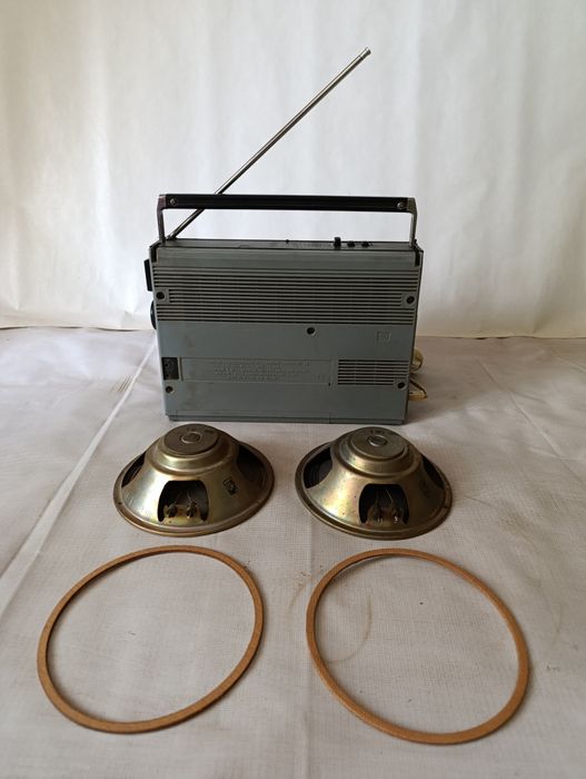 Радиоприемник VEF 216,Динамики.