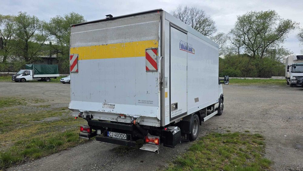 Autoutilitara Iveco Daily