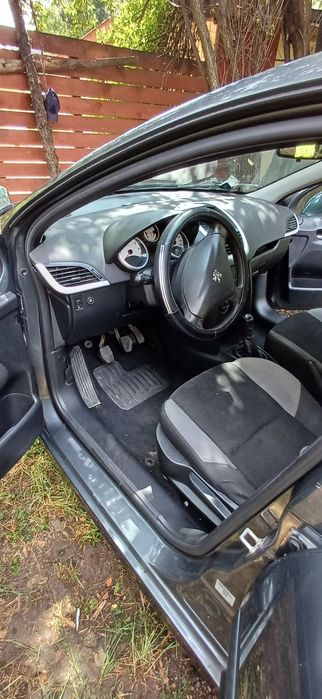 Пежо 207 бензин-газ Бартер