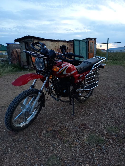 Продам мотоцикл Yaqi 200куб