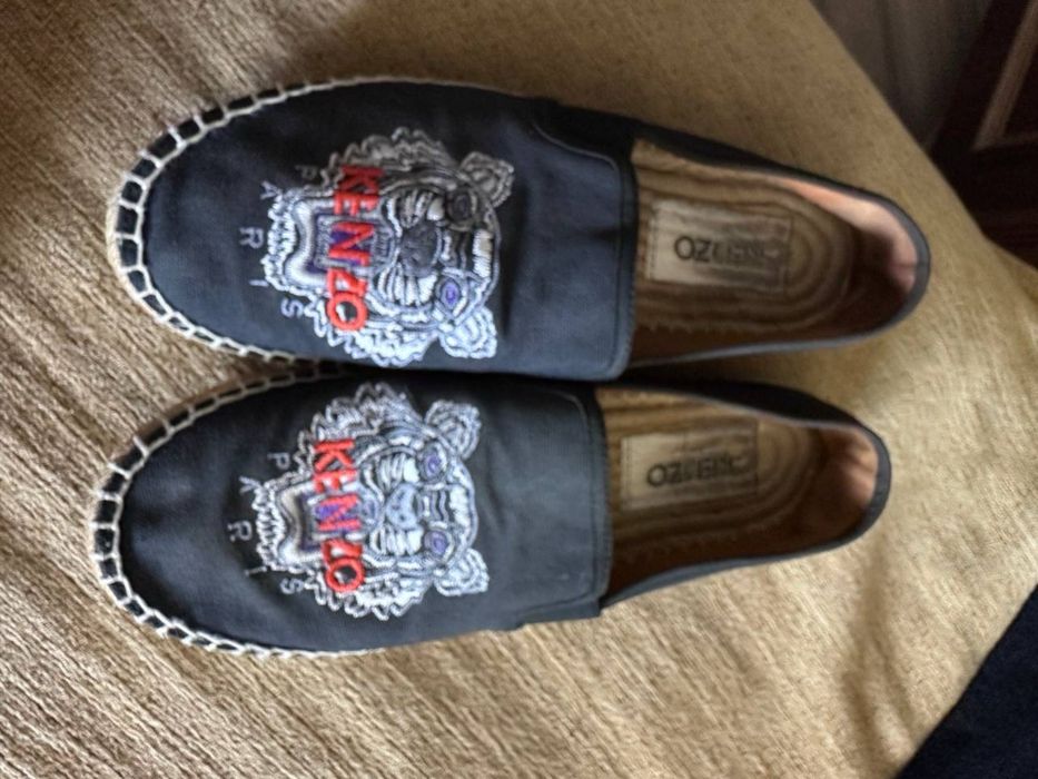 Продаются лоферы kenzo