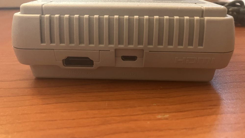 Authentic Nintendo SNES Classic Mini + 2 Controller (Tested , Working)