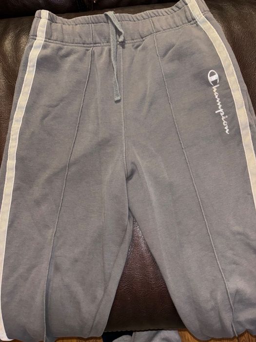 Дамски анцунг Champion