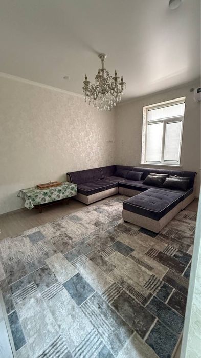 Срочно Продаеться 2 комнатная квартира в городе Чирчике районе Горпарк