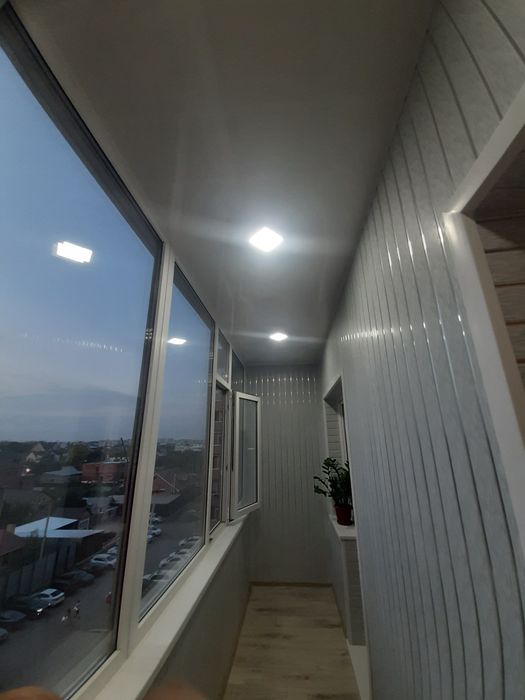 Ремонт балкона. Обшивка и остекление.